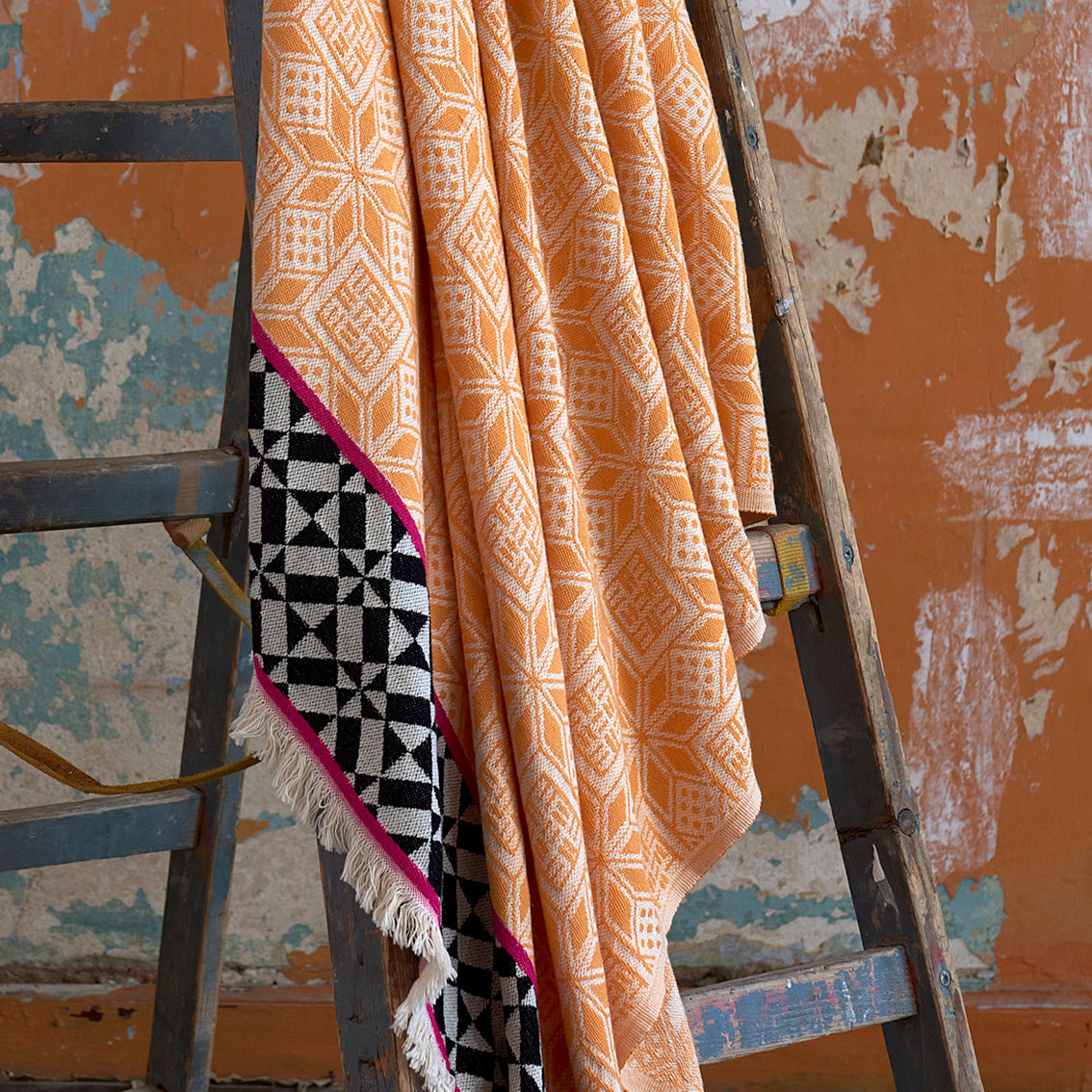 Clementine 'Antioch' Throw Blanket